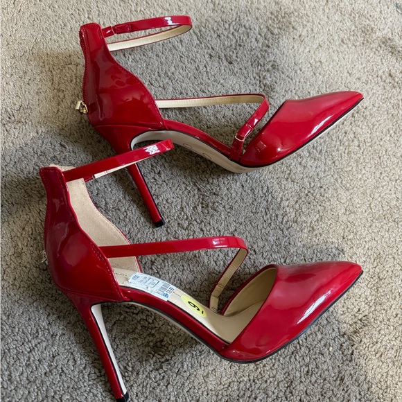 high heel shoes - Picture 1 of 4